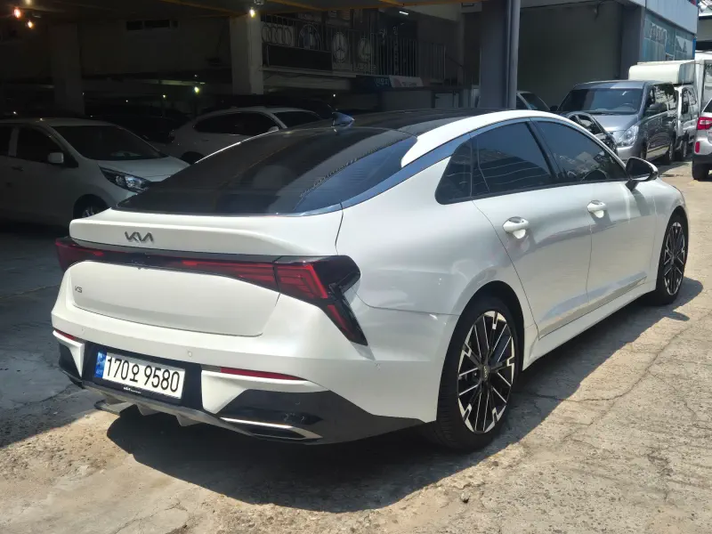 Kia K5