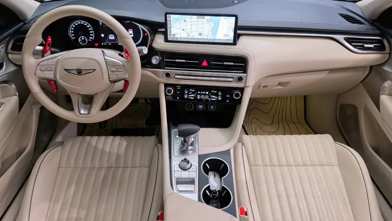 Genesis G70