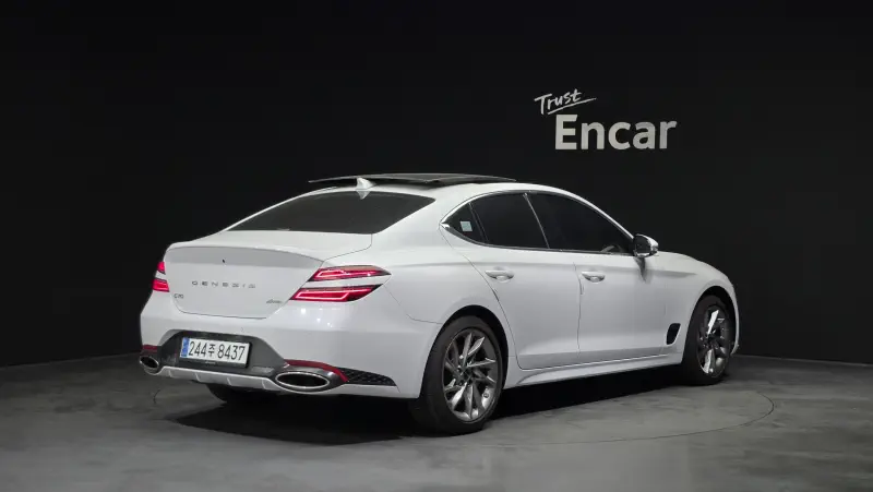 Genesis G70