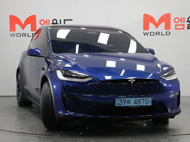 Tesla MODEL X