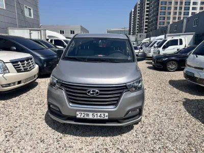 Hyundai Grand Starex