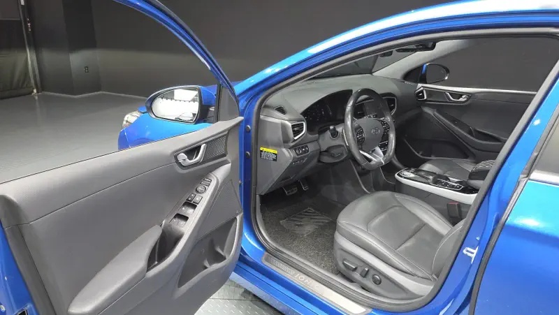 Hyundai Ioniq