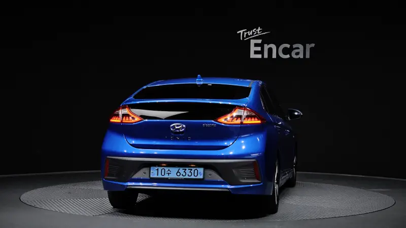 Hyundai Ioniq