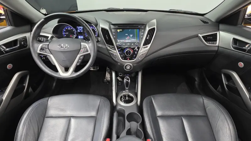 Hyundai Veloster