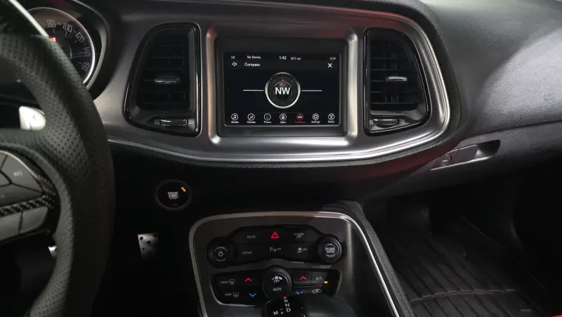 Dodge Challenger