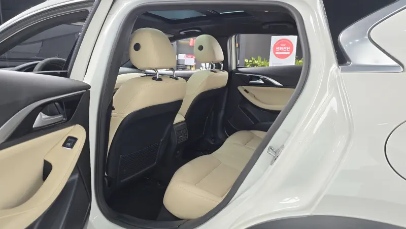 Infiniti QX30