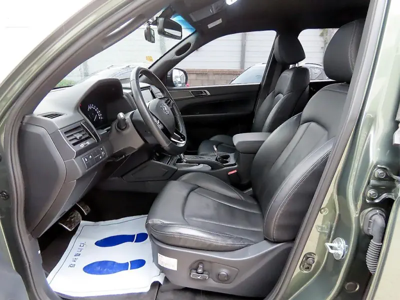 SsangYong Rexton Sports Khan