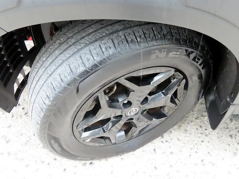 SsangYong Rexton Sports Khan