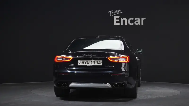 Maserati Quattroporte