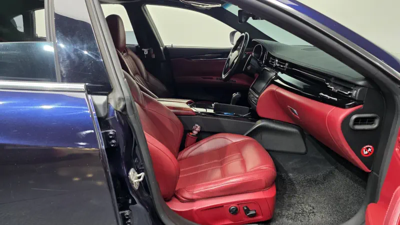Maserati Quattroporte