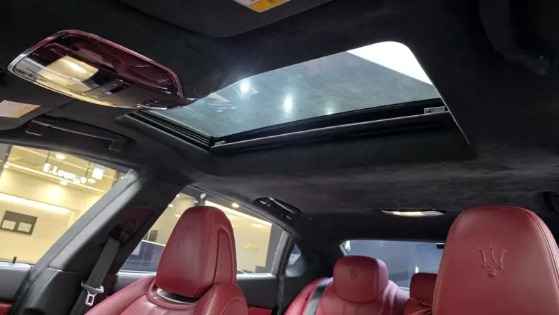 Maserati Quattroporte