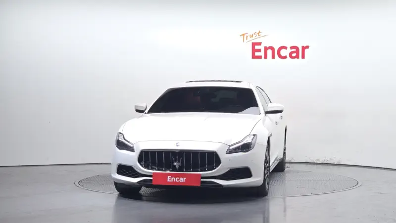 Maserati Quattroporte