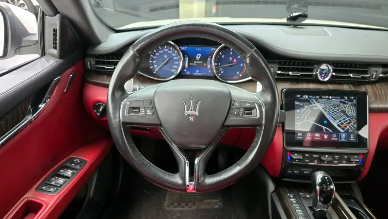 Maserati Quattroporte