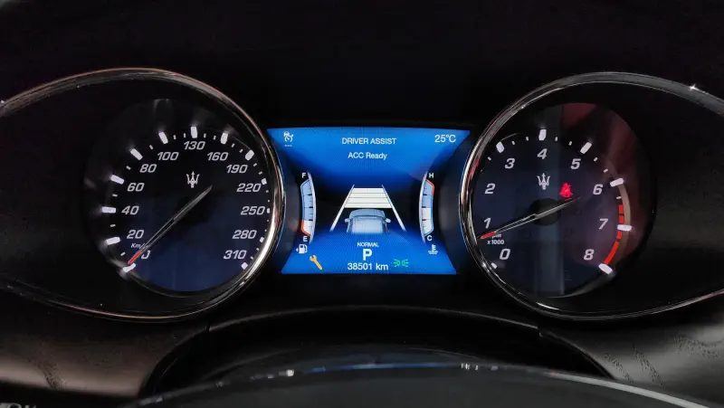 Maserati Quattroporte