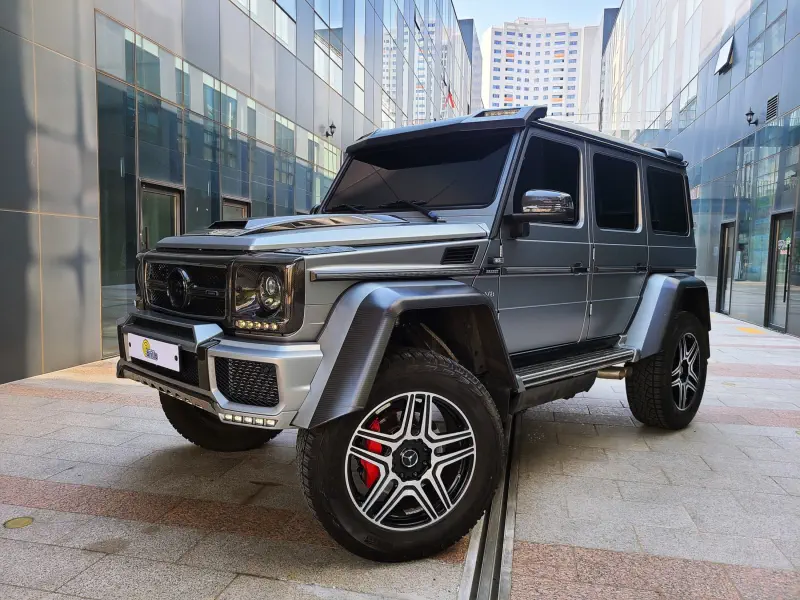 Mercedes-Benz G-Class