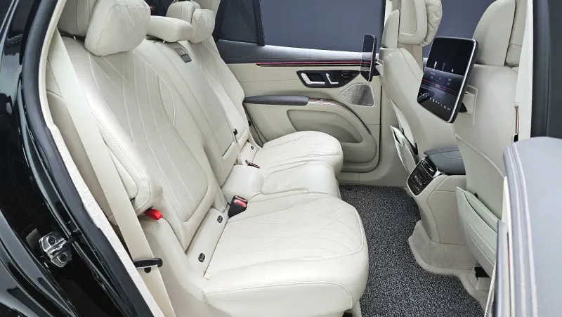 Mercedes-Benz EQS SUV