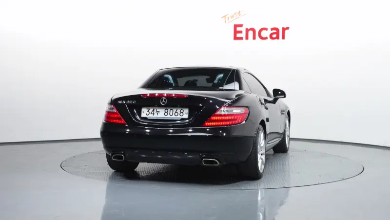 Mercedes-Benz SLK-Class