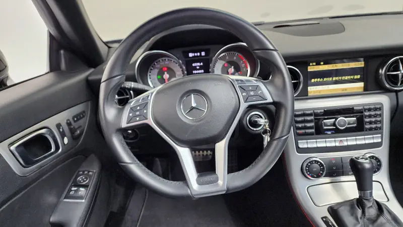 Mercedes-Benz SLK-Class