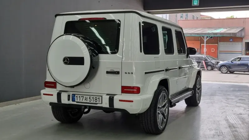 Mercedes-Benz G-Class