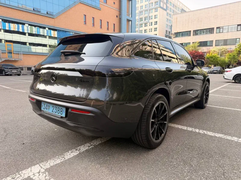 Mercedes-Benz EQC