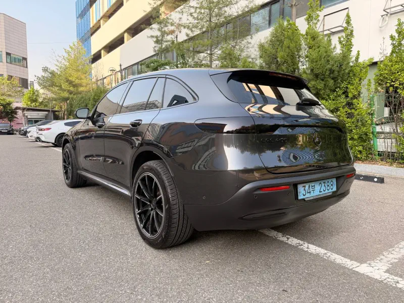 Mercedes-Benz EQC