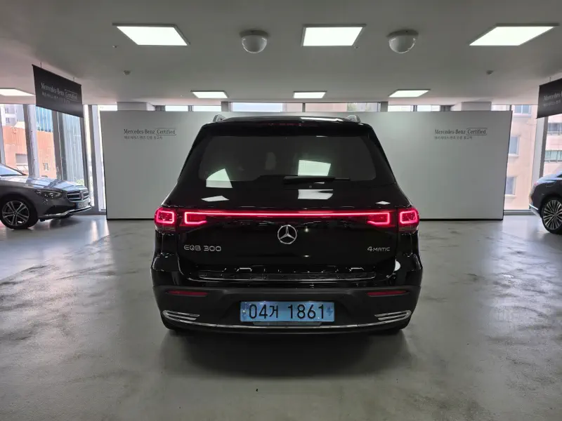 Mercedes-Benz EQB