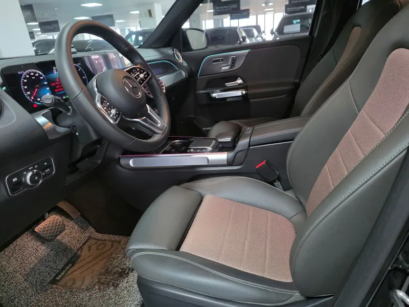Mercedes-Benz EQB