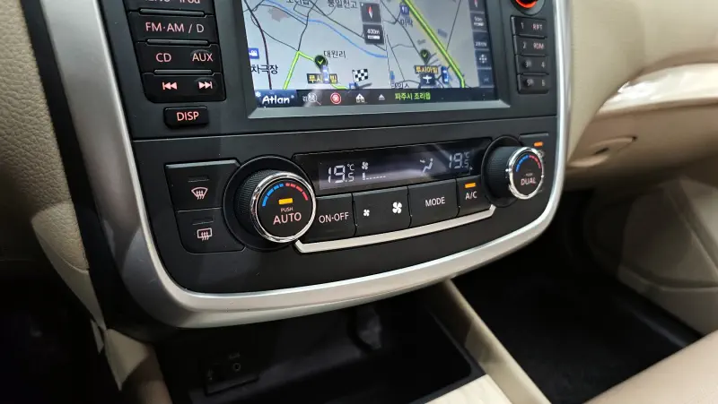 Nissan Altima