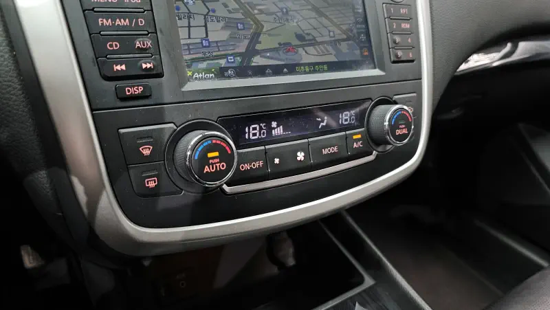 Nissan Altima