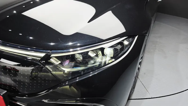 Mercedes-Benz EQS