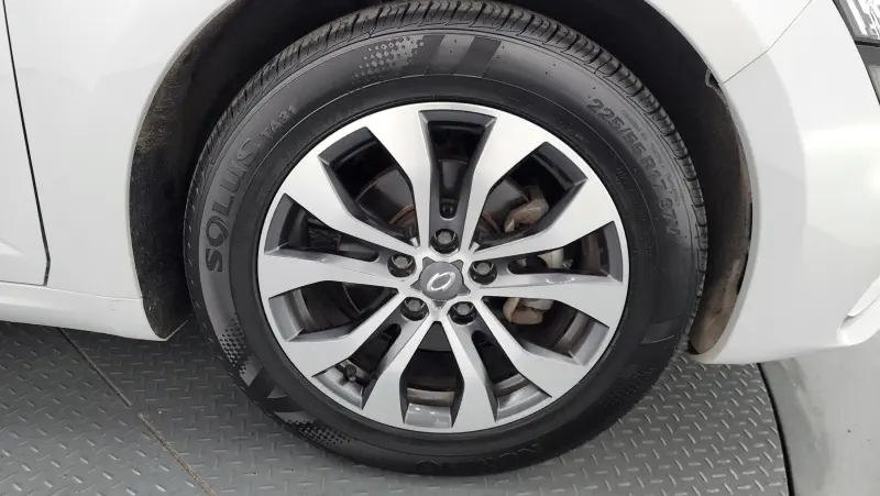 Renault Samsung SM6