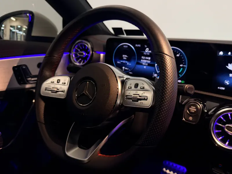 Mercedes-Benz CLA-Class