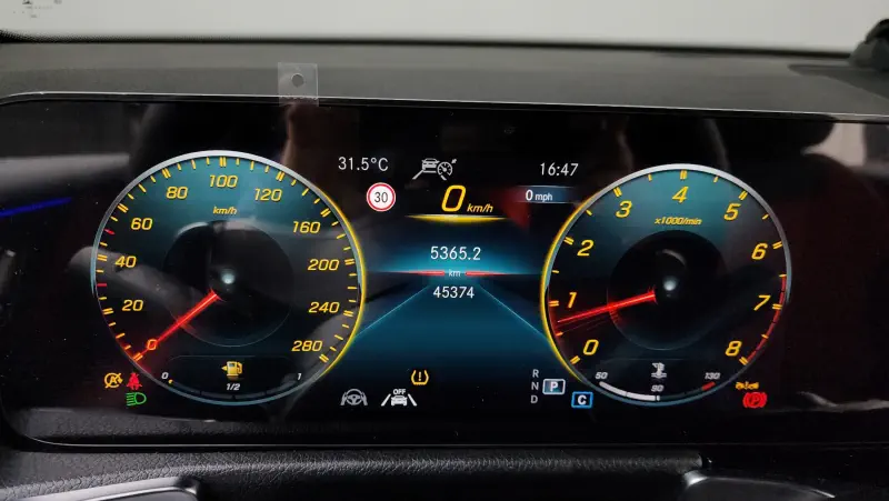 Mercedes-Benz GLB-Class