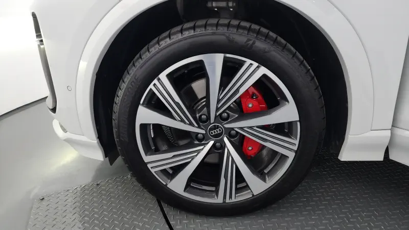 Audi Sq6 E-Tron