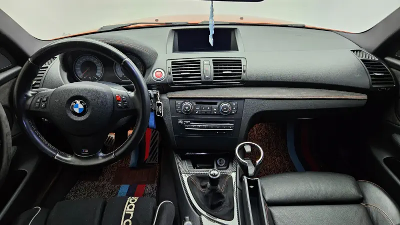 BMW 1M
