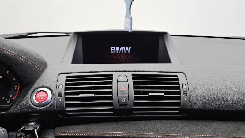 BMW 1M