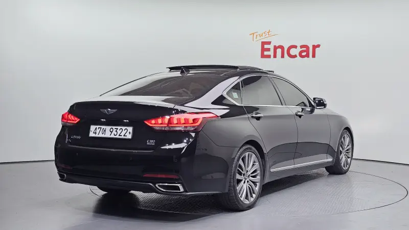 Купить Hyundai Genesis Chungbuk из Кореи