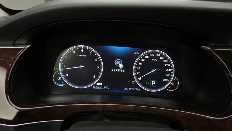 Hyundai Equus