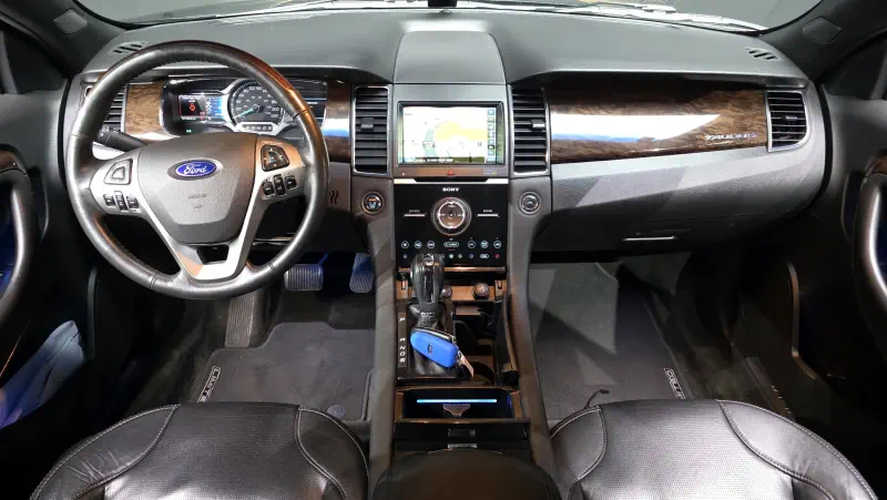 Ford Taurus