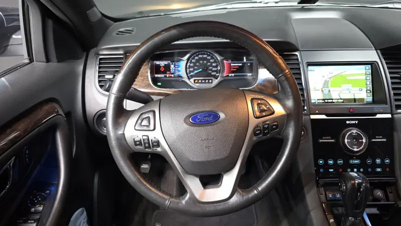 Ford Taurus