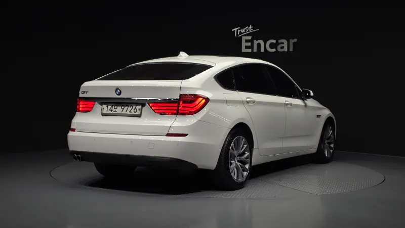 BMW 5-Series Gran Turismo