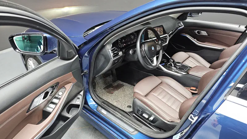 BMW 3-Series
