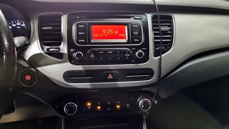 Kia Carens