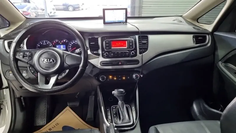 Kia Carens