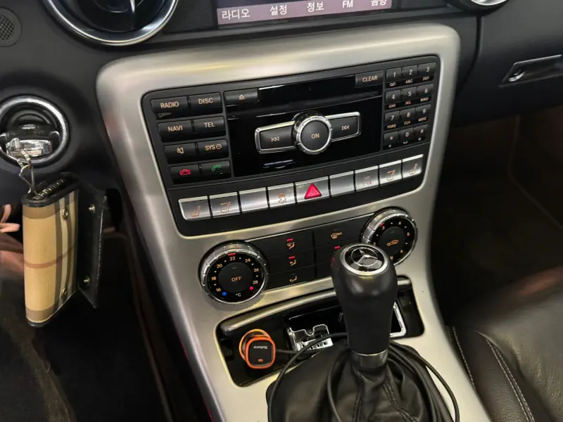 Mercedes-Benz SLK-Class