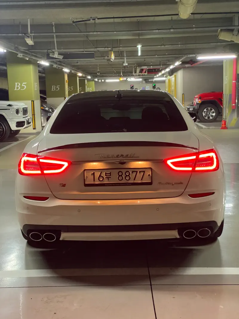Maserati Quattroporte