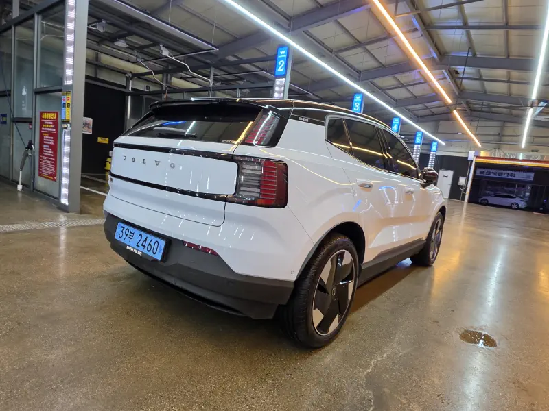 Volvo EX30