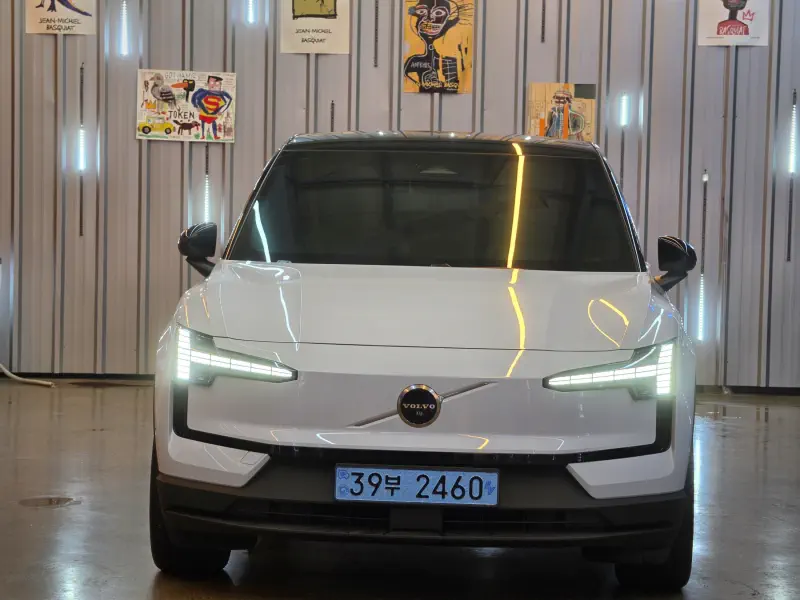 Volvo EX30