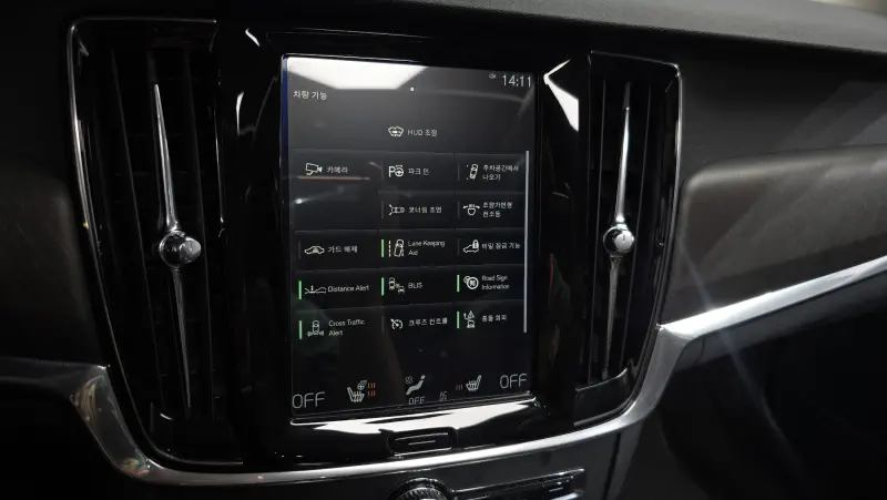 Volvo V90