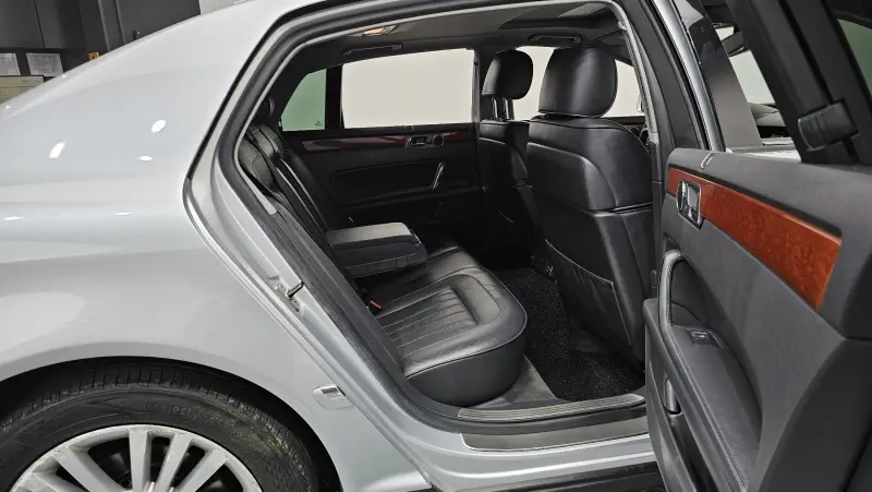 Volkswagen Phaeton